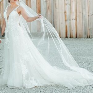 Rebecca Ingram Wedding Dress